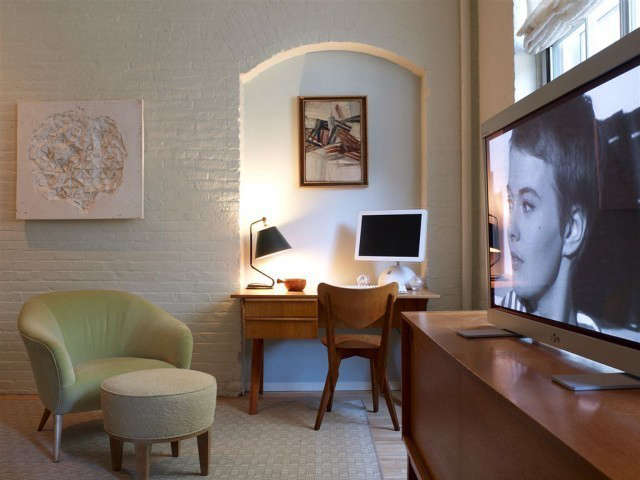  Tribeca Loft Bedroom, New York City Photo: Eric Laignel