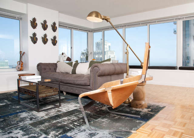  Downtown Penthouse &#8\2\1\1; Living Room of a Geremia Design residential project in Downtown San Francisco, CA. Visit our website for more information.