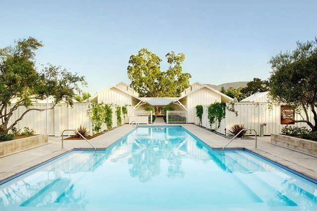  Solage Spa Pool & Bathhouse &#8\2\1\1; Pool and bathhouse within the Solage Calistoga resort.