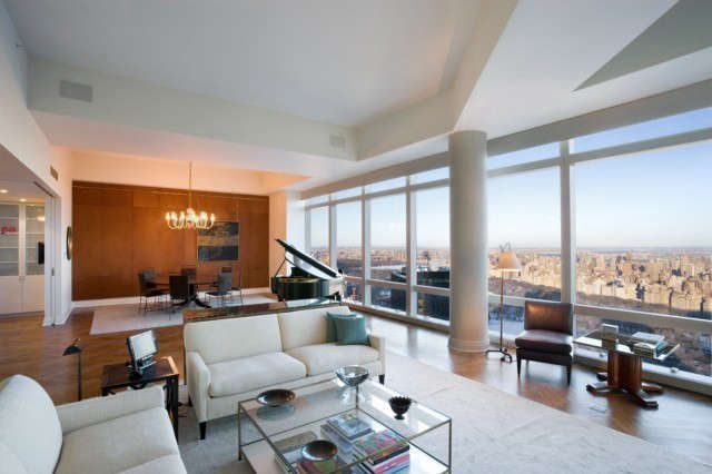 Manhattan Residence: 93° Chair, rearT-Back Sofa90° Coffee TableSlipper Chair, right Photo: Ruggero Vanni 