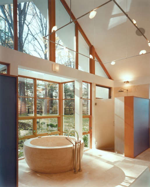  Bedroom Pavilion Master Bath &#8\2\1\1; Master bath features a limestone bathtub carved from a single block of stone.