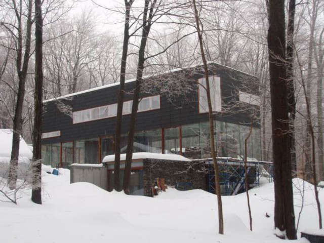  Zinc + Glass house: Zinc + Glass house&#8\2\1\1; Under Construction