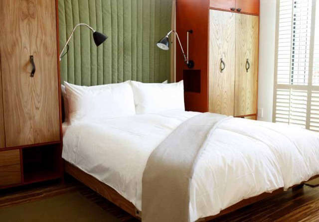  h\2 Hotel Guestroom &#8\2\1\1; Architect: David Baker + Partners