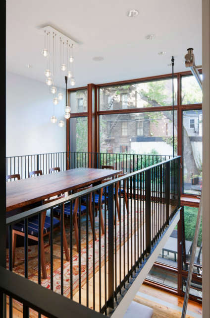  Suspended dining balcony