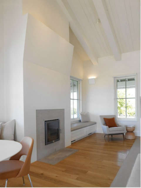  Sonoma Horse Farm Fireplace &#8\2\1\1; Wood-burning low-emission fireplace enclosed in a custom installation, plaster and concrete hearthand surround.