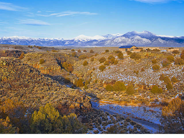  Taos Residence
