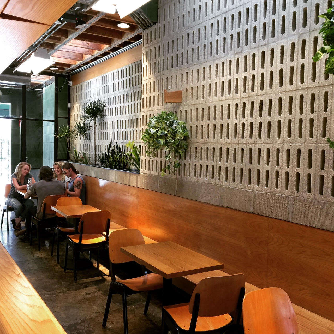 Restaurant Visit: Concrete and Green at an Australian Cafe in LA