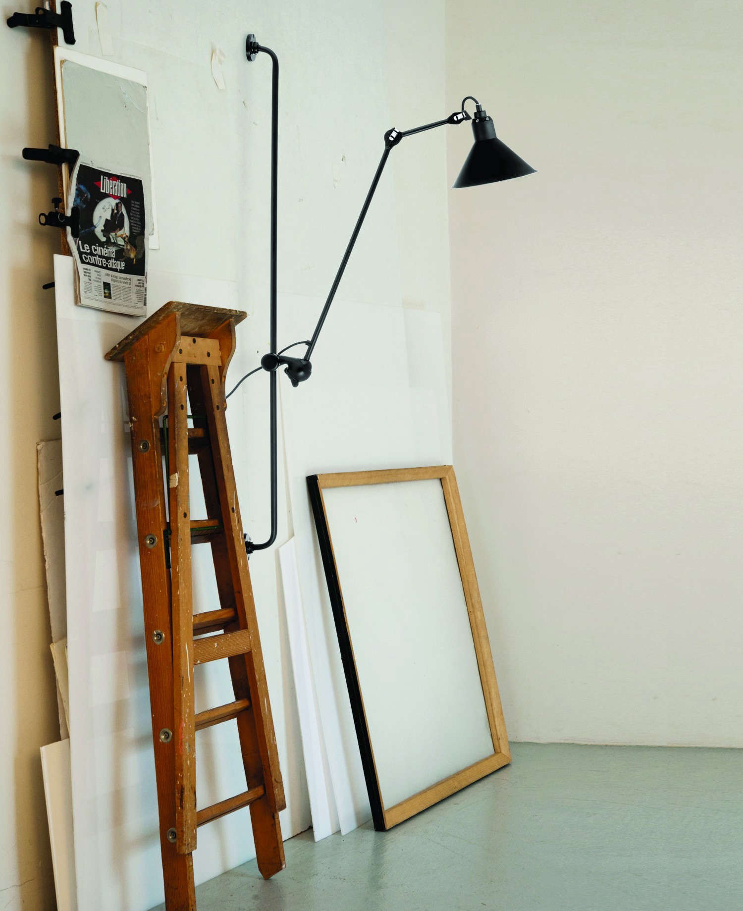 High/Low: Wall-Mounted Lampe Gras