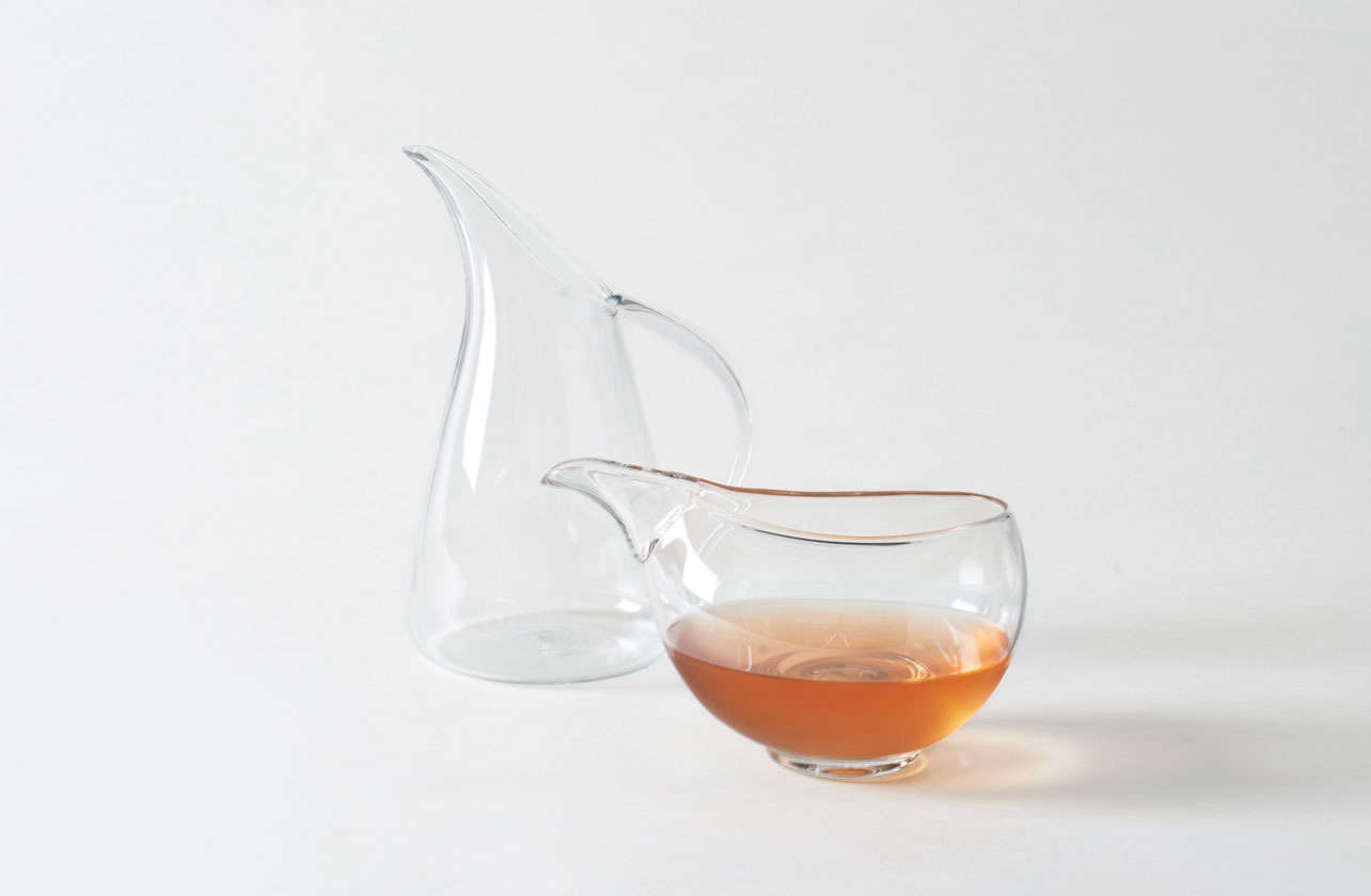 yoshihiko takahasi glass pitcher 12