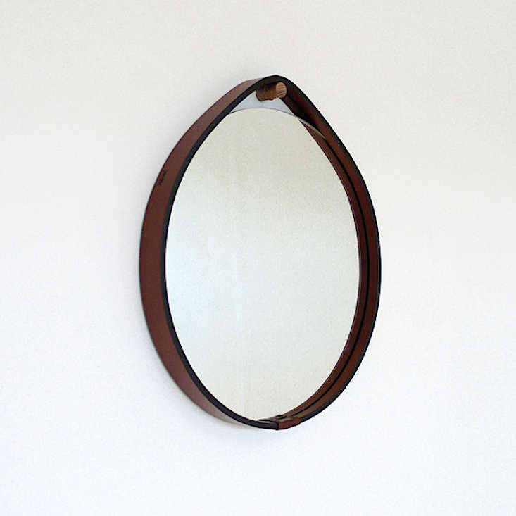 10 Easy Pieces: Circular Wall-Hung Mirrors