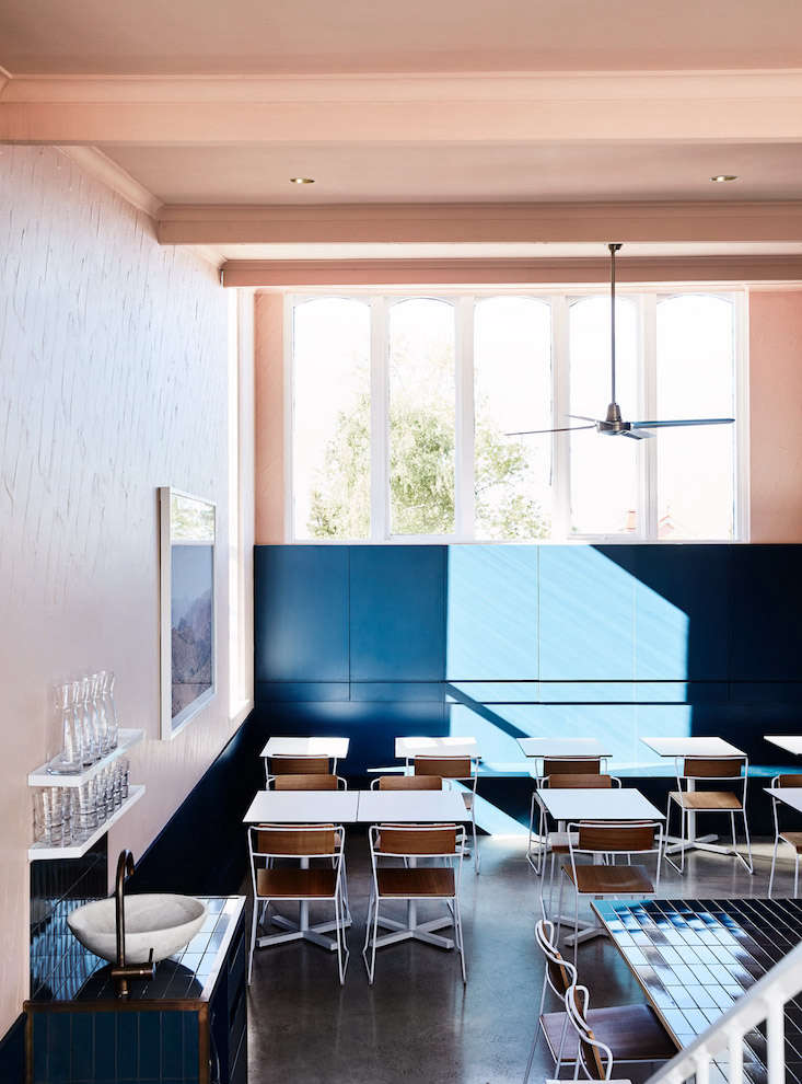 A Melbourne Restaurant with an Au Courant Color Palette