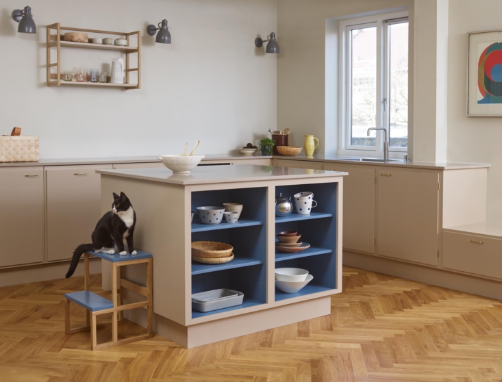 stilleben frame kitchen with interior cabinet color, denmark. 86