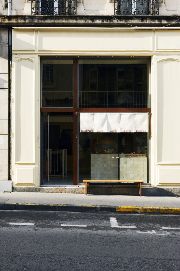 minoofi bakery, marseille, exterior, designed by studio classico 0