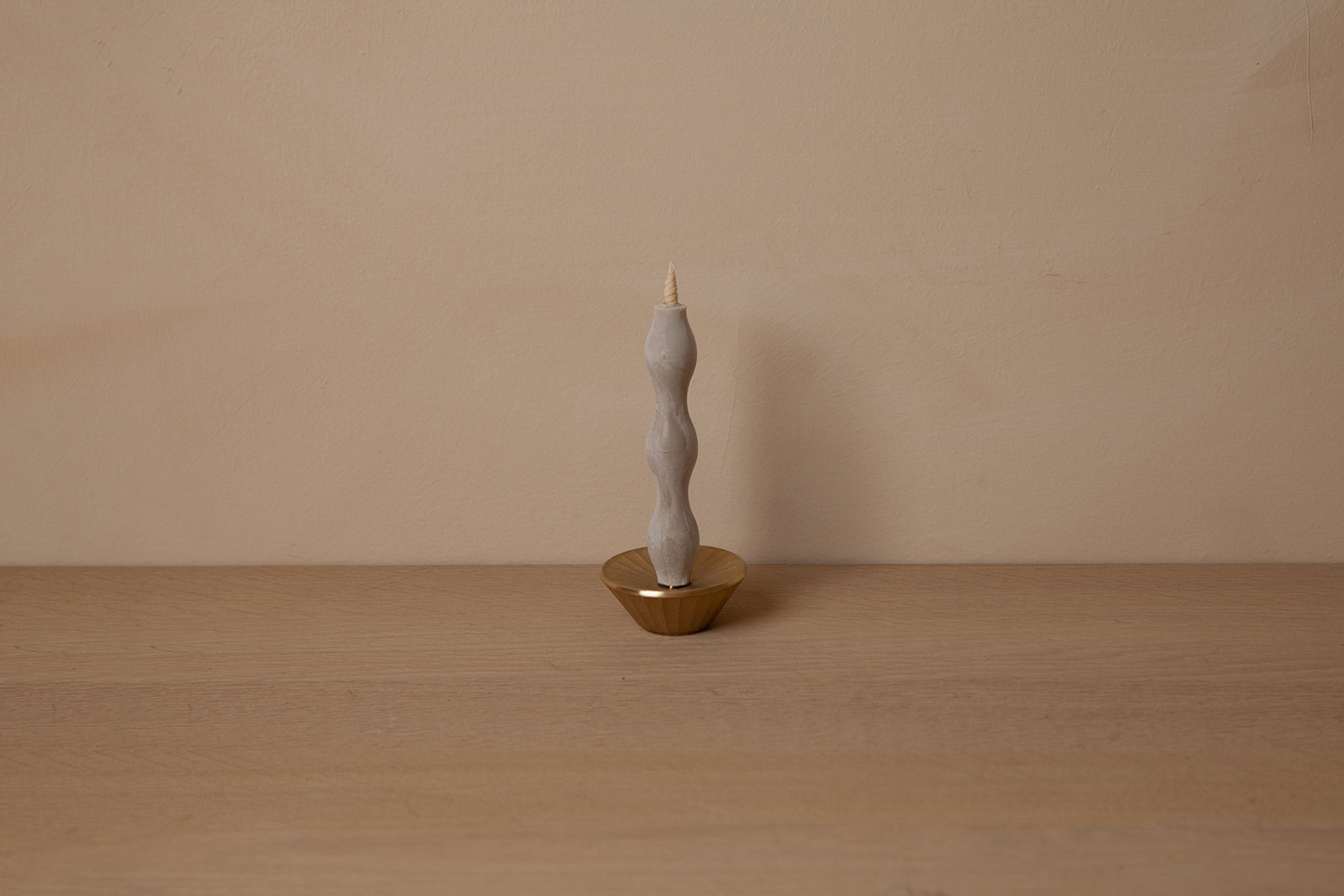 brass candle stand 24 circle 148