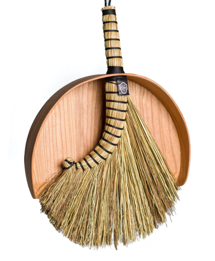Dustpan-and-broom-set-Berea-College-Log-House-Craft-Gallery