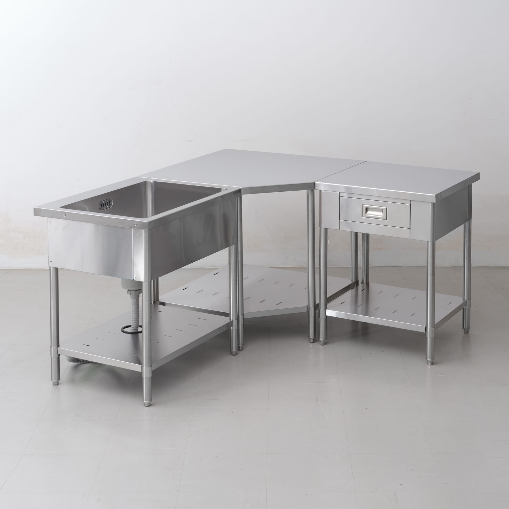 R-Toolbox, Japan stainless-steel sink and table corner configuration-5