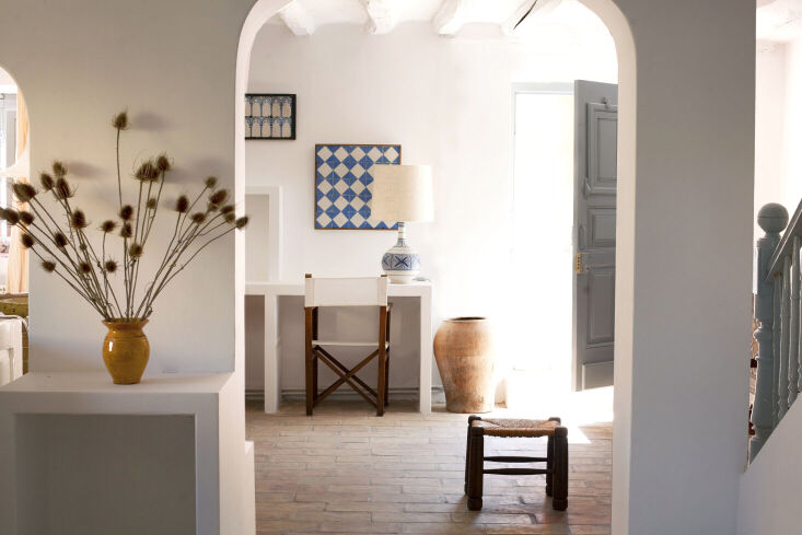 remodelista iberian peninsula issue cover  , volume 17 issue 40, photo by ricar 35