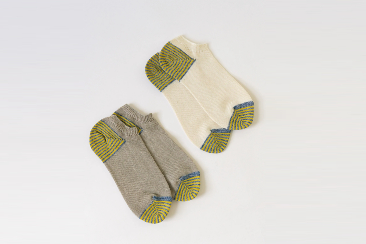 japanese garabou lineu linen striped ankle socks by yahae from vestige 290
