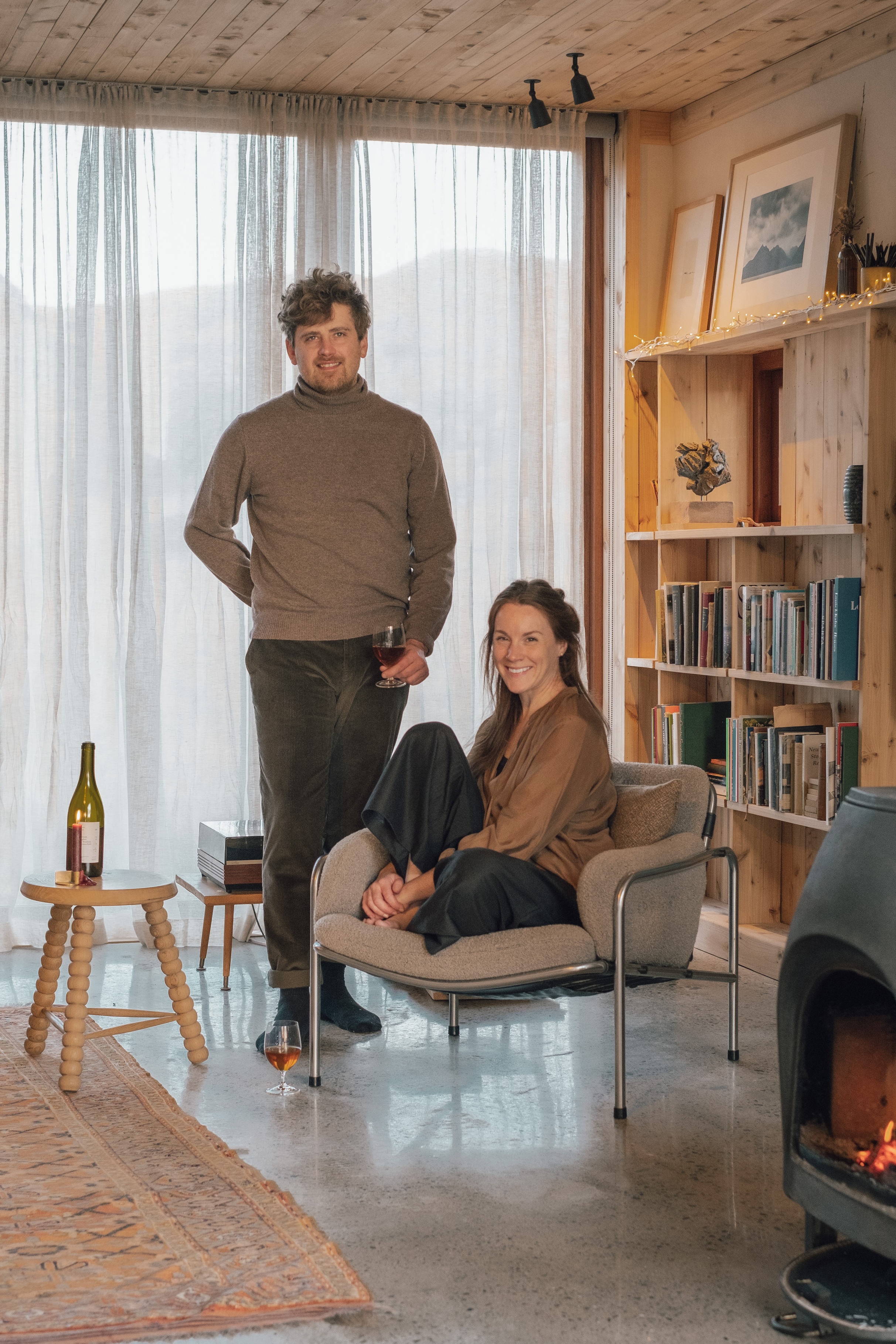 jack arudell and eilidh izat of izat arundell architecture at home in the outer 4