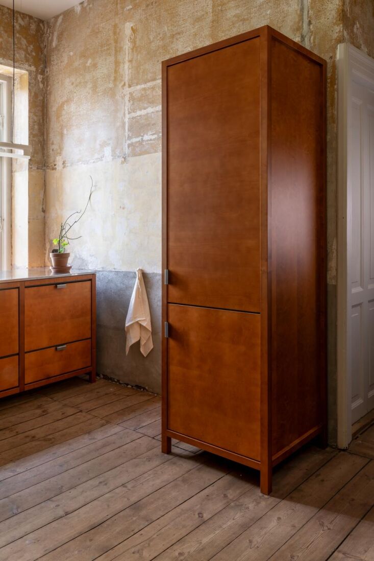 \2\20;without the need for mounting to walls or floors, ultimate flexibi 19
