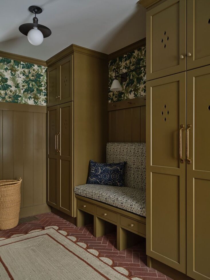 heidi lachappele treehouse mudroom 1