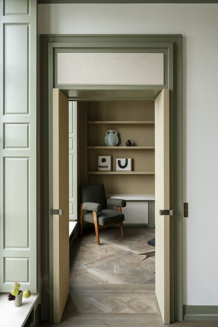 after bach place dauphine apartment paris 118