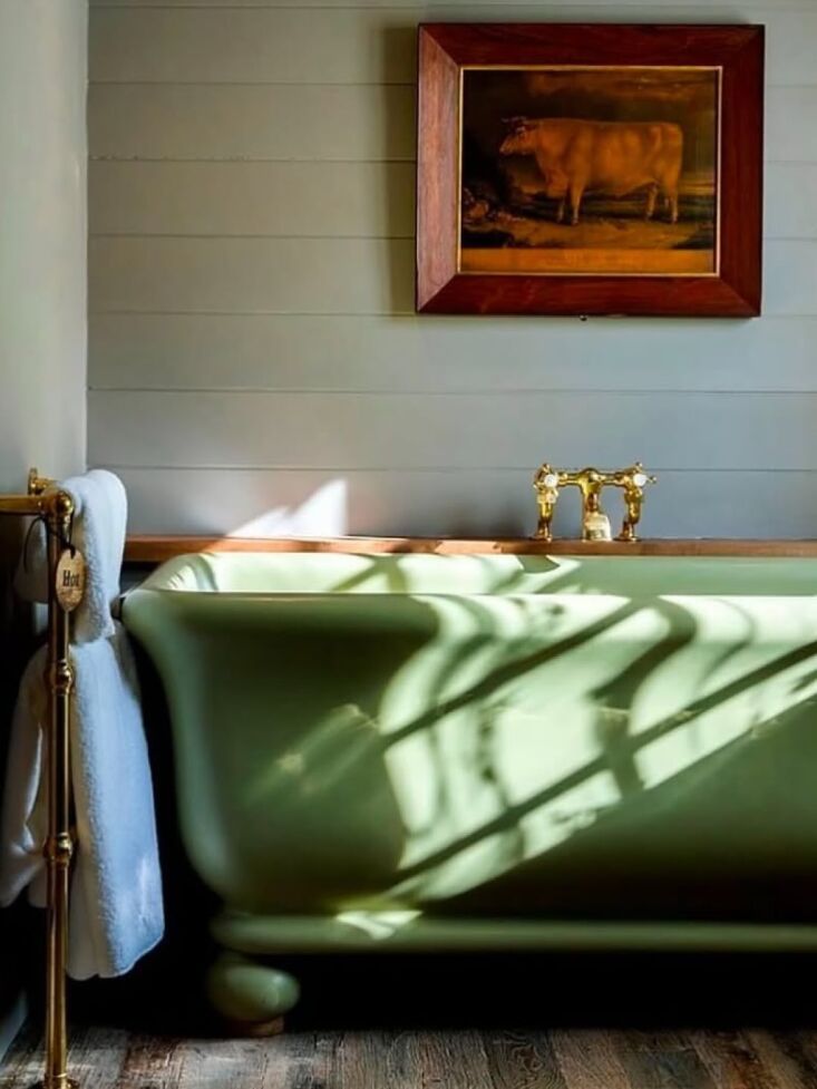 Casa de baños parisina del monopolio del agua del hotel Rockwell Green Pig. Baño disponible y 18