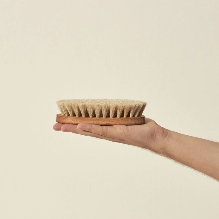 iris hantverk bath brush from goodee 21