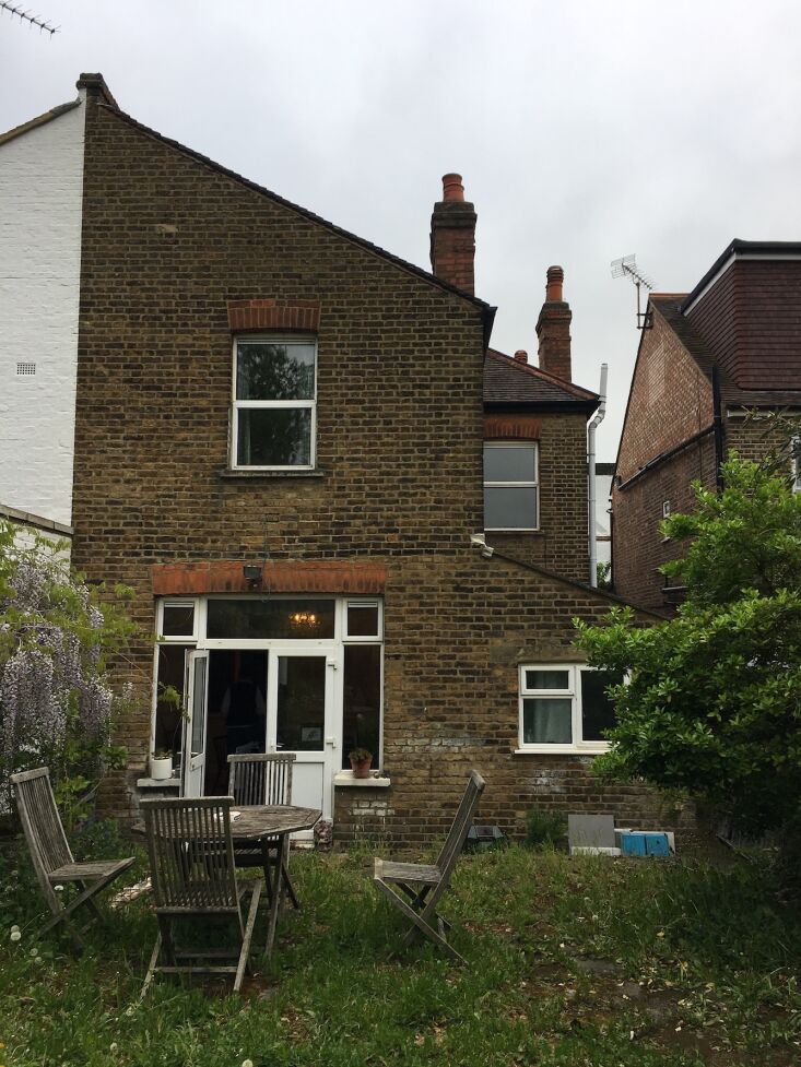 the back garden, one of the property\2\17;s attractions for the sprinzes 33