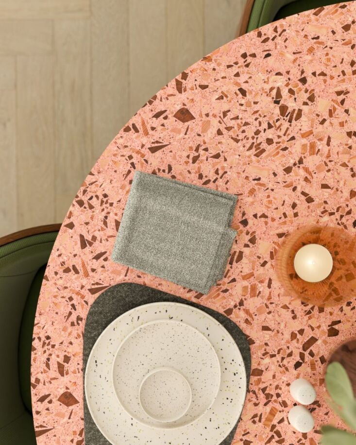 treeazzo tabletops are available pre cut in round and square sizes. this one is 21