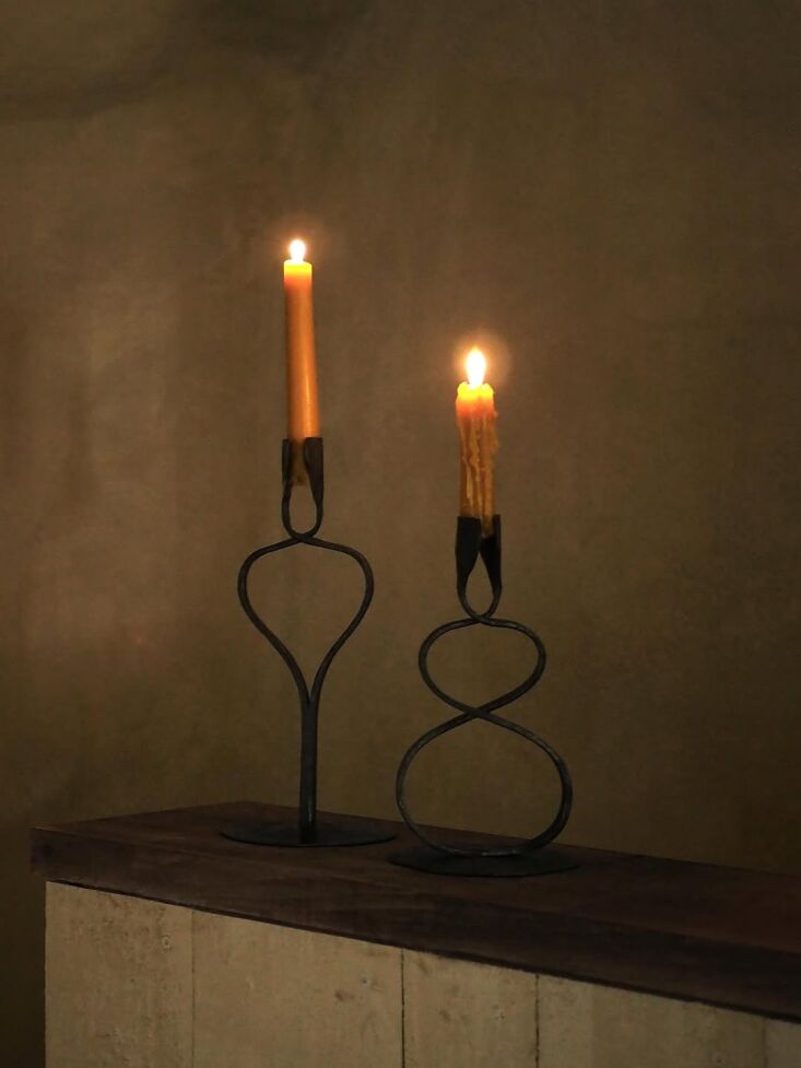 Encuesta rural Retrato de accesorios y accesorios de madera y hierro forjado hechos a mano por Inventaire Mobilier 7