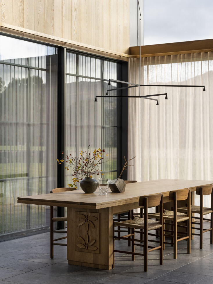 the dining table is a custom piece designed by lockhart and made by grant baile 27