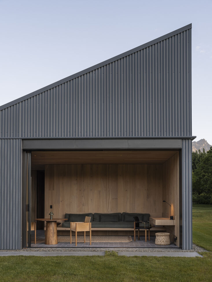 a view of the way rooms are thoughtfully designed to open up. the shared spaces 35