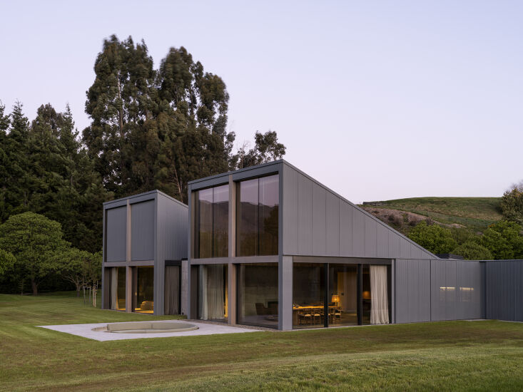 fearon hay collaborated with o\2 landscape and jared lockhart design on the lan 36