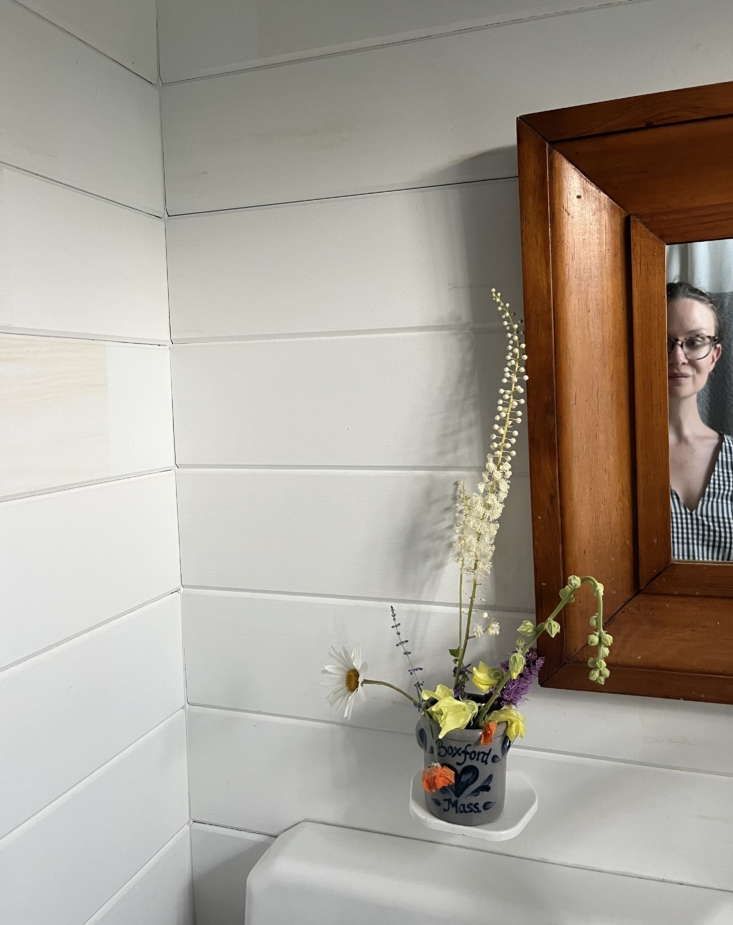 see, i\2\17;d forgotten how this jar was filled with flowers. 31