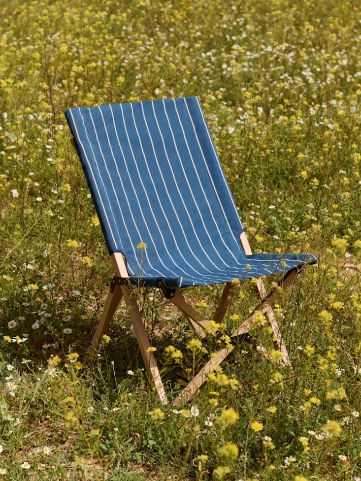 come summer (or anytime, really), we can\2\17;t resist a great folding c 19