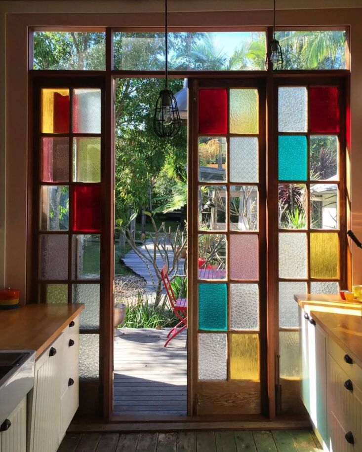 maison flaneur stained glass