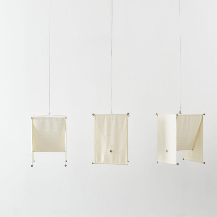 Remodelista Reconnaissance A Ghostly Cloth Pendant Light portrait 7