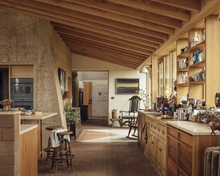 interior designer emily todhunter explains: \2\20;the challenge was the 24