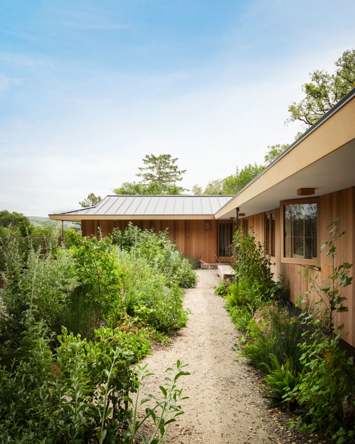 Commune Inverness Fox Drive Photo Stephen Kent Johnson