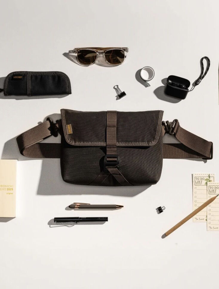 lochby sling bag 5