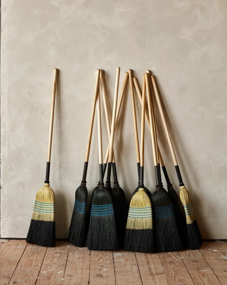 The practical Shaker broom gets a bewitching update in black. Shop now.