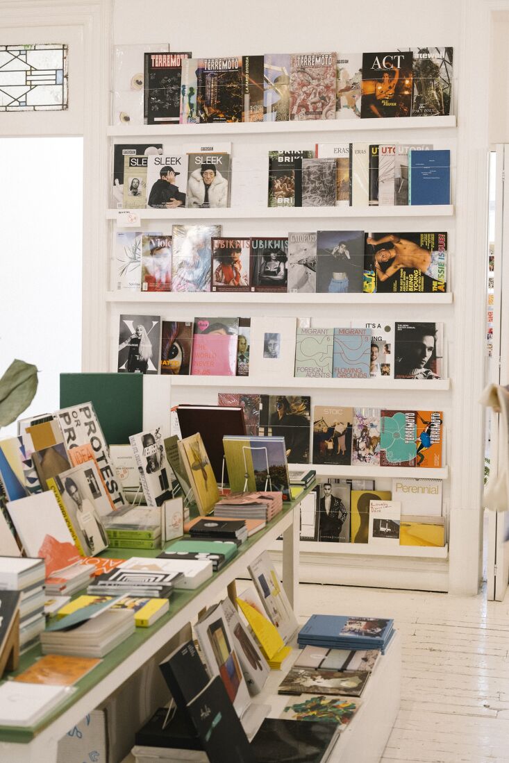 librería’s collection spans photography, architecture, design, decoration, c 26