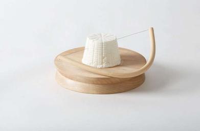 https://www.remodelista.com/ezoimgfmt/media.remodelista.com/wp-content/uploads/2015/03/fields/Coltellerie-Berti-Cheese-Reed-Archetto-Bow-from-March-SF-Remodelista.jpg?ezimgfmt=rs:392x256/rscb4