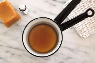 DIY: Black Beeswax Tapers for the Autumn Table - Remodelista