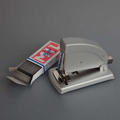El Casco Desk Stapler M-5 CT chrome plated