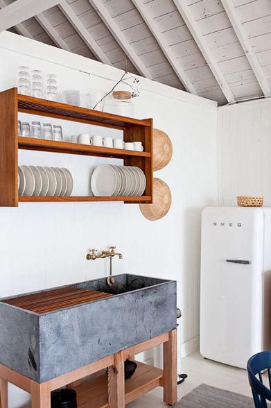 Drip Dry: 13 Kitchens with Wall-Mounted Dish Racks - Remodelista