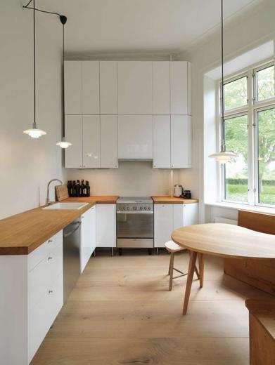 Mid Century Modern L-Shaped 10x10 Full Kitchen Set