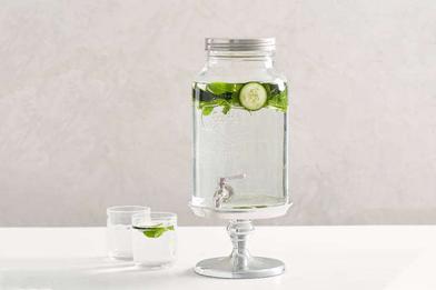 10 Easy Pieces: Summer Drinks Dispensers (from High to Low) - Remodelista