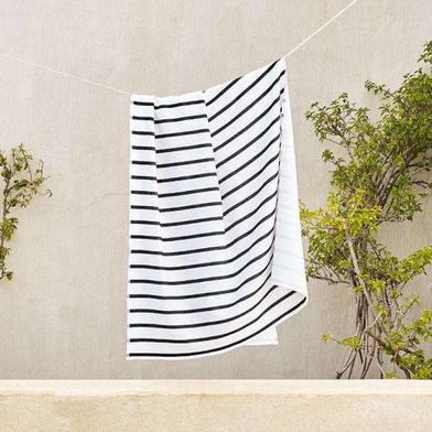 https://www.remodelista.com/ezoimgfmt/media.remodelista.com/wp-content/uploads/2019/07/white-company-striped-beach-towel-733x733.jpg?ezimgfmt=rs:392x392/rscb4